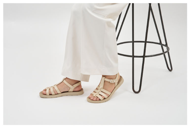 ABC SELECT �\�t�g�X�g���b�v�T���_�� �R�[�f�B�l�[�g