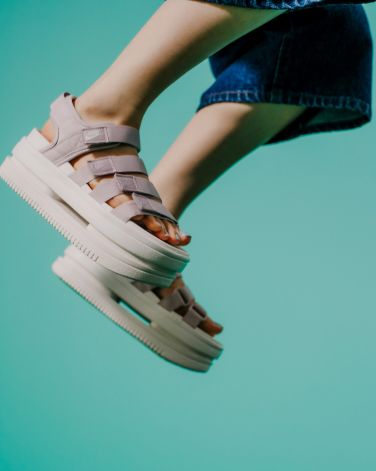 NIKE SUMMER SHOP �R�[�f�B�l�[�g