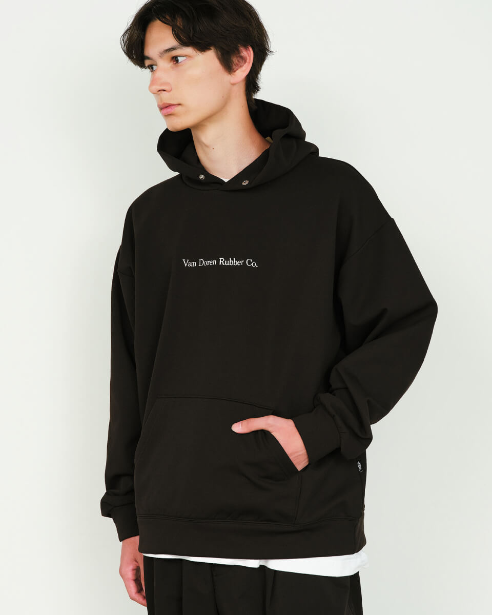 VANS APPAREL COLLECTION AW24 �R�[�f�B�l�[�g
