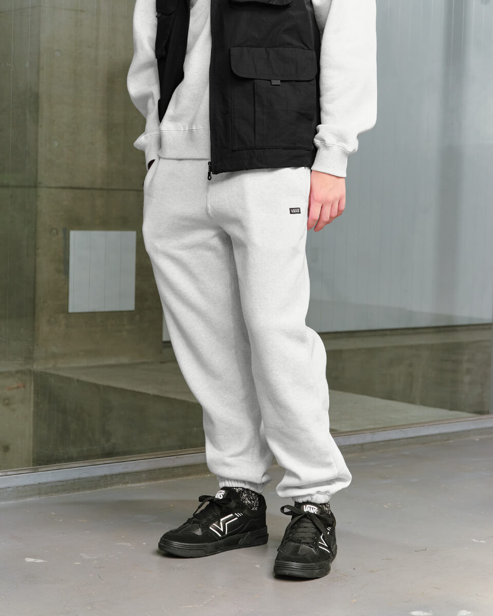 VANS APPAREL COLLECTION AW24 �R�[�f�B�l�[�g