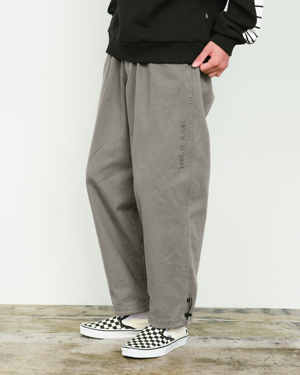 VANS APPAREL COLLECTION AW24 �R�[�f�B�l�[�g