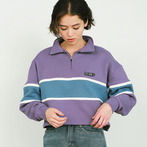 W color scheme half zip sweat