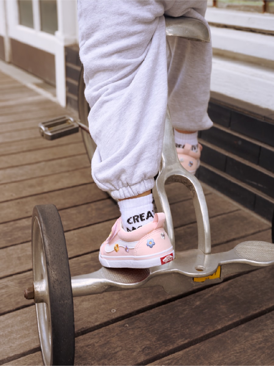 OLD SKOOL �R�[�f�B�l�[�g