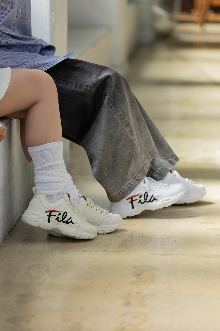 FILA NEW STANDARD�b�t�B�� �R�[�f�B�l�[�g