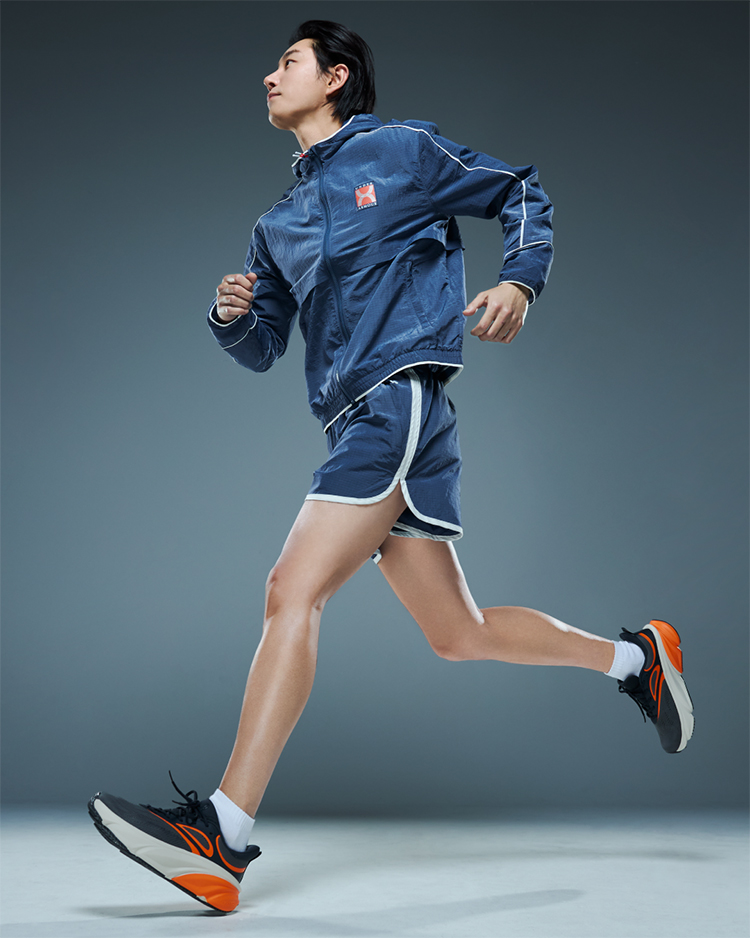 UNDER ARMOUR UA ROGUE 6 & UA ASCEND�b�A���_�[�A�[�}�[ �R�[�f�B�l�[�g