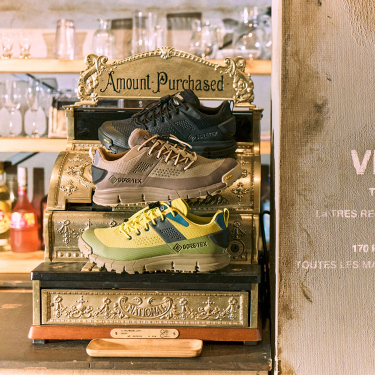 �A�[�o�����C�t�ƃA�E�g�h�A���V�[�����X�ɂȂ��BURBANOVA�i�A�[�o�m���@�j�b �_�i�[