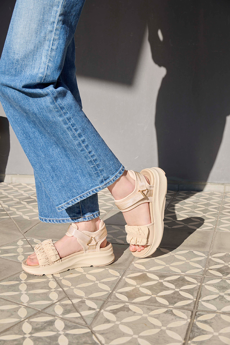 �R�R�`�����A�����S�S�R�`�B�T���_�����W�bABCSELECT �R�[�f�B�l�[�g