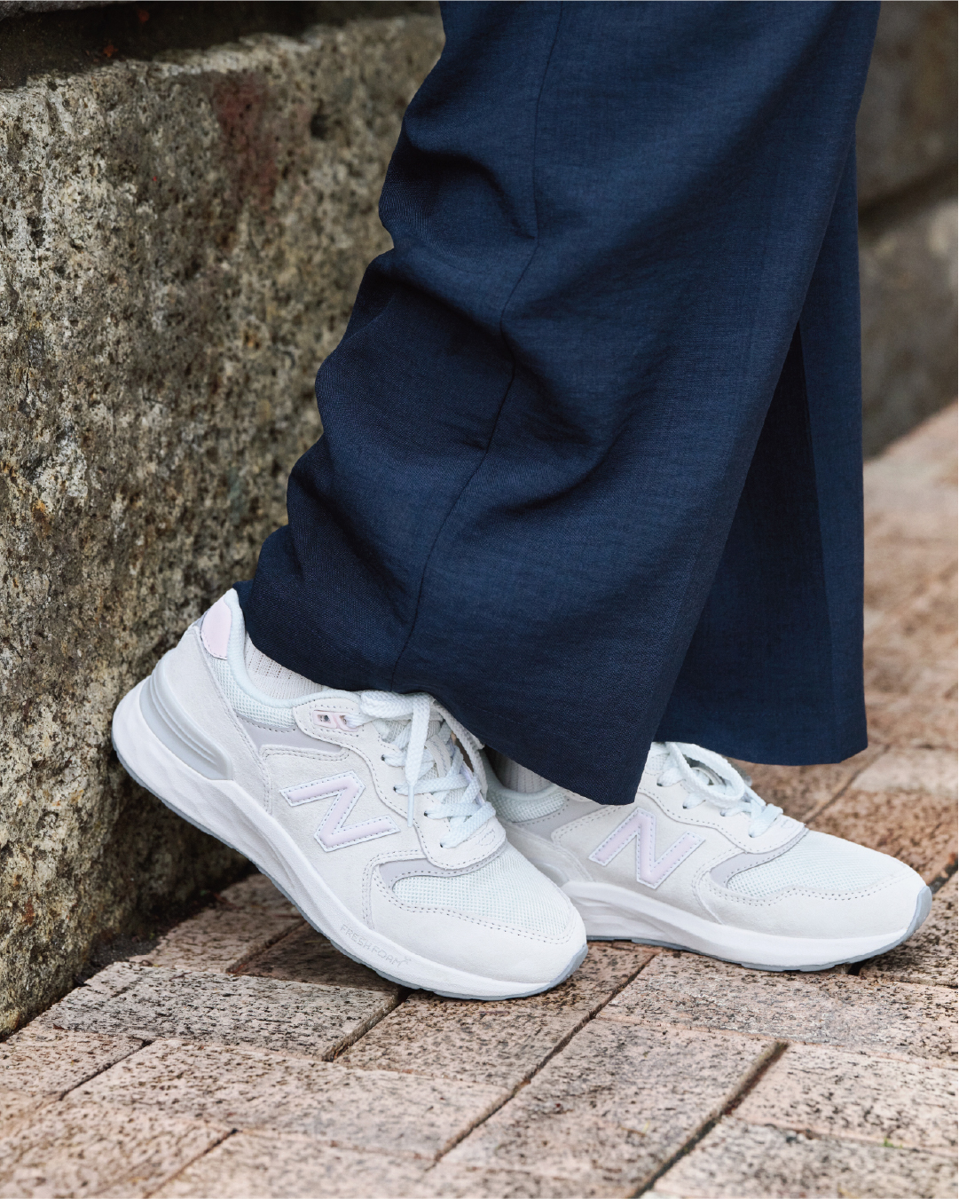 �E�H�[�L���O�V���[�Y 880�bNew Balance�@�R�[�f�B�l�[�g