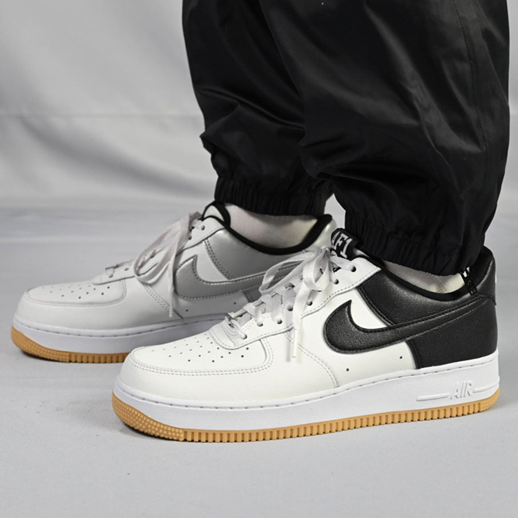 �i�C�L AIR FORCE 1 '07 LV8 �G�A �t�H�[�X 1 '07 LV8 MIB6847 ABC-MART���� 100SMTWHT/BLAC