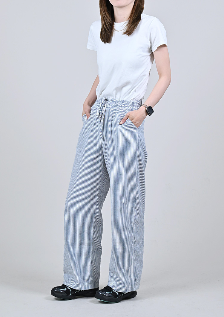 Reebok EASYTONE | �X�^�b�t�R�[�f�B�l�[�g