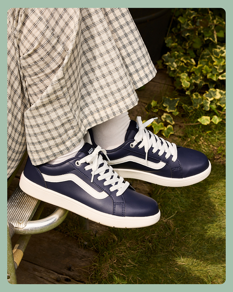 Vans Bravo & Duce�b���@���Y �R�[�f�B�l�[�g