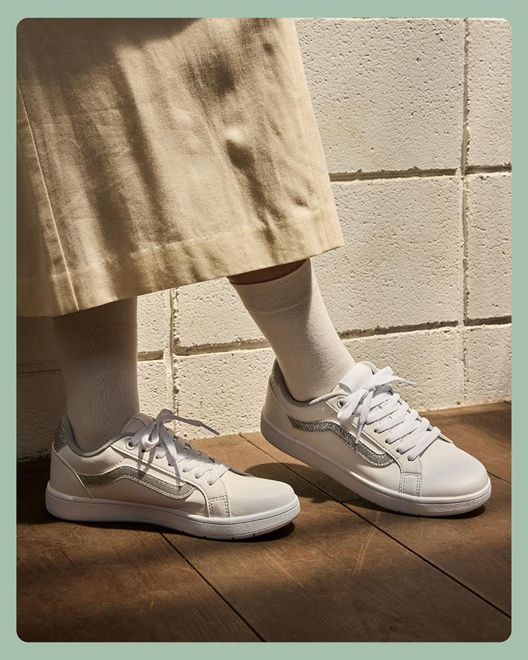 Vans Bravo & Duce�b���@���Y �R�[�f�B�l�[�g