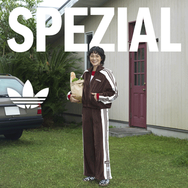 adidas�x���A�ōʂ�A�|����ނ̏H�~�X�^�C��