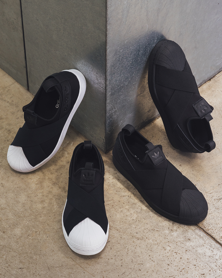 気軽に履けて、毎日のスタイルに寄り添う一足。SUPERSTAR SLIP ON |アディダス コーディネート