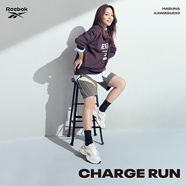 Reebok | ����t�ނ��񂪗������Ȃ��wCHARGE RUN�x�I