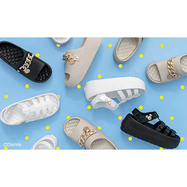 2023�N�咍�ڂ�EVA�T���_���Ƀf�B�Y�j�[�L�����N�^�[���f�R���[�V�������ꂽ���f����byA���o��I byA | DISNEY�@�X�y�V�����R���N�V����